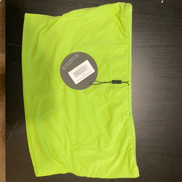 Bright green tube top - Picture 1 of 3
